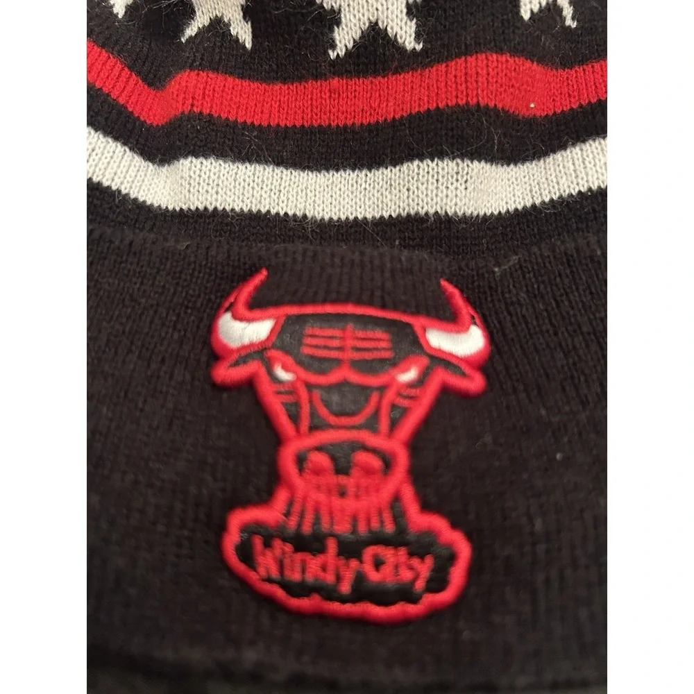 Chicago Bulls Beanie Cap New‎ Era Hardwood Classics Unisex Size Youth